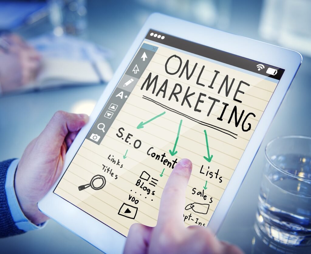 online-marketing-1246457_1280-1024x838 Como Começar um Negócio Online e com Baixo Investimento